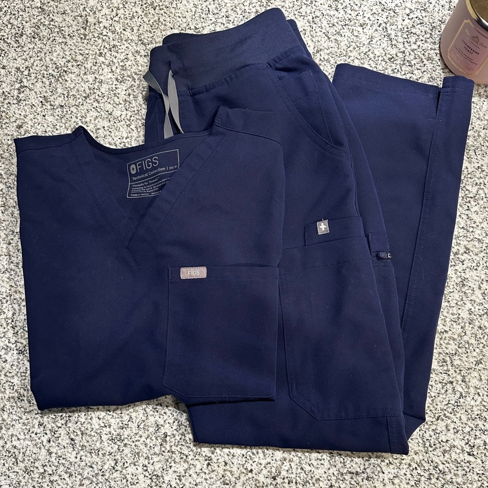 FIGS- Navy Blue